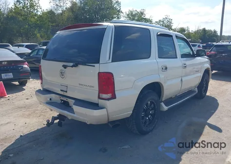 2004 Cadillac Escalade Standard из США, поврежденный, VIN 1GYEK63N44R168911